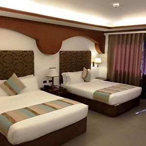 Family King Suite