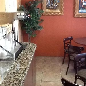 America'S Best Inn & Suites Fort Lauderdale North
